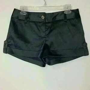 Express Design Studio Shorts size 4 Black